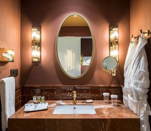 Baño  Vincci Mae Barcelona