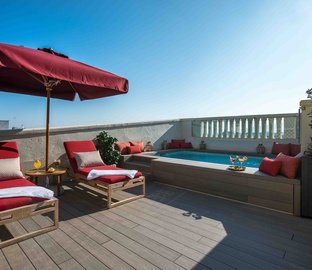 MINI PISCINA  Vincci Mae Barcelona