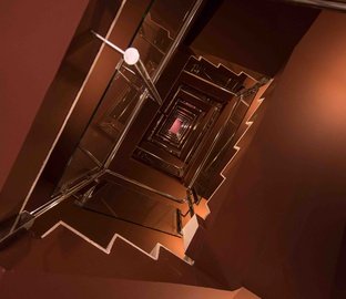 Escalera  Vincci Mae Barcelona